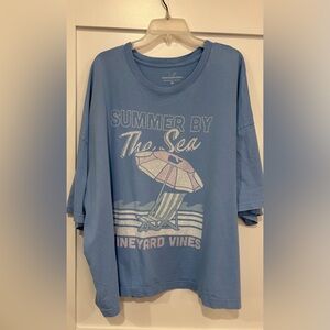 3X vineyard vines T-shirt